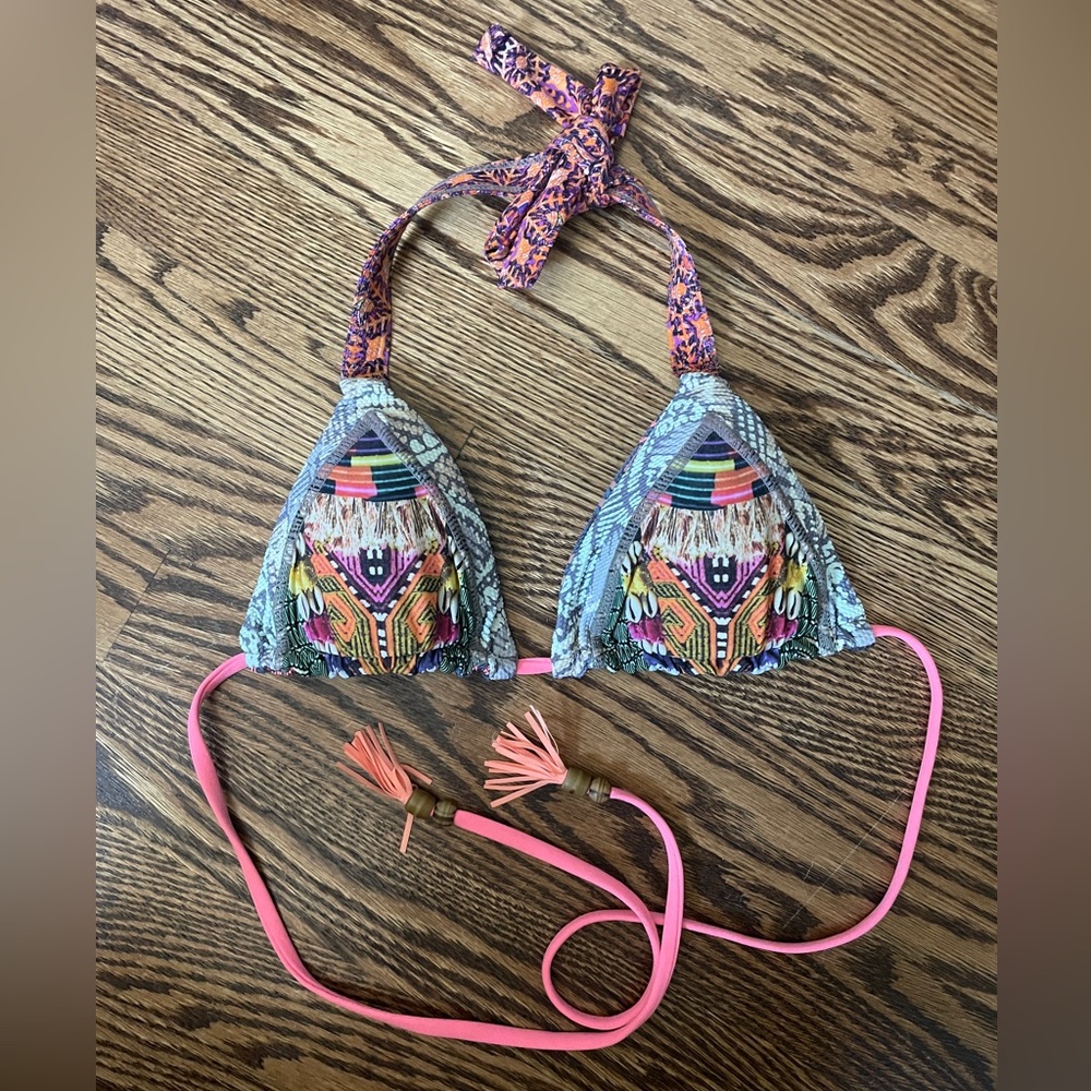 EUC Maaji boho sliding triangle bikini top